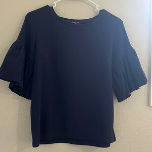 Navy blue puff-sleeve shirt